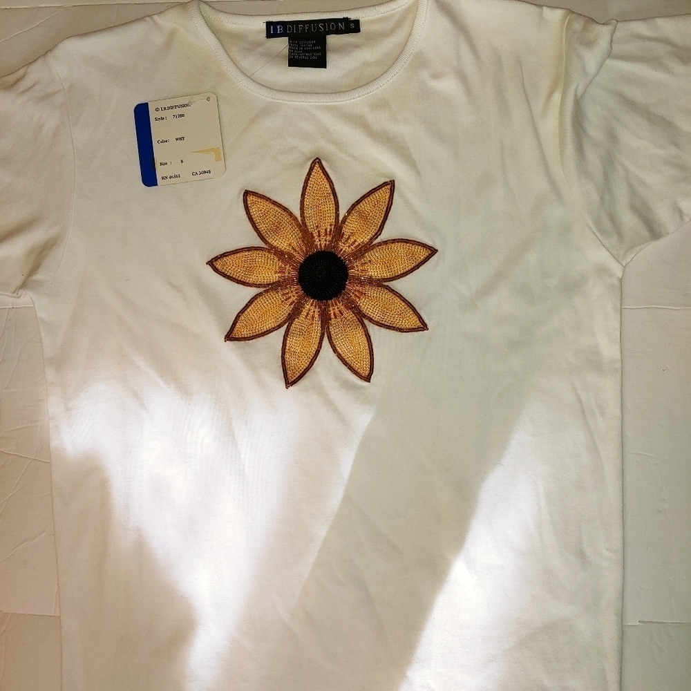 NWT Cotton Beaded Sunflower Shirt S
